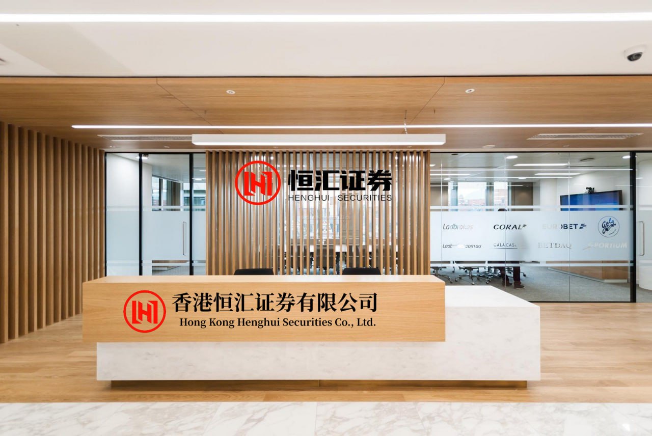 申捷策略 方力申透露想和老婆追生二胎，背后原因引发思考
